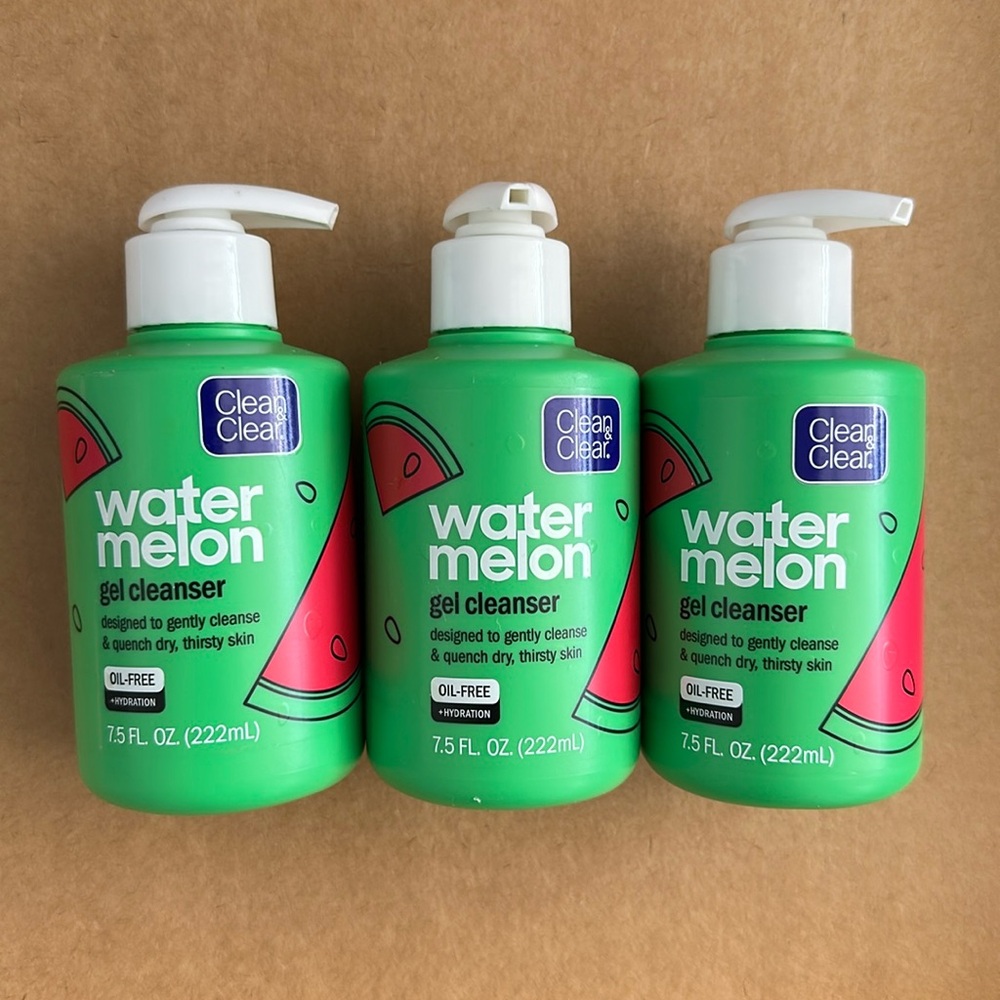 Clean and Clear Watermelon Gel Cleanser 7.5 Ounce Set of 3